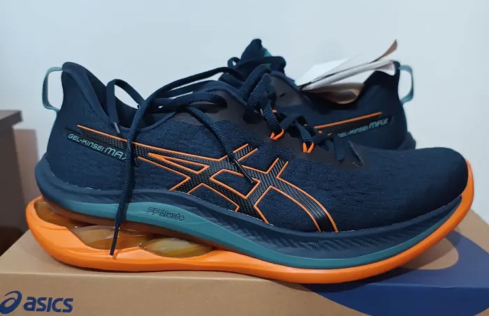 Tênis Asics Kinsei Max Tam. 43 ORIGINAL NOVO (SOMENTE NO PIX)