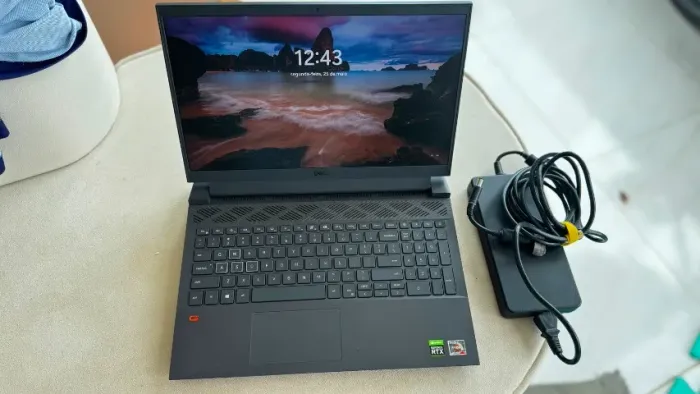 Notebook Gamer / Edições - Dell G15 Ryzen Edition (5515) / AMD Ryzen 7 5800H /RTX 3060 6GB