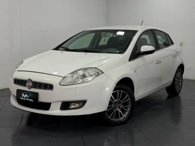 Fiat Bravo Essence 1.8 Flex 16V 5P 2013