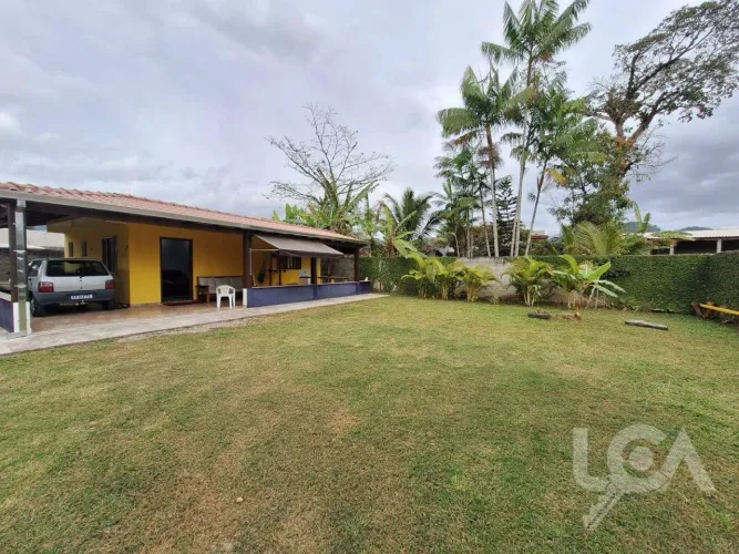 Chácara com 1 dormitório à venda, 1175 m² por R$ 450.000,00 - Pegorelli - Caraguatatuba/SP