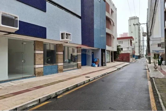 Excelente sala comercial para locação no Centro de BC.
