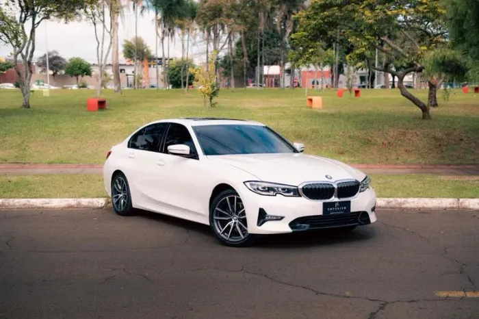 BMW 320I A 2.0 Turbo/activeflex 16V 184cv 4P 2021