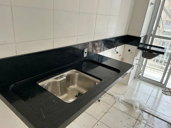 Pias de mármore e granito metro quadrado apartir de 350 o valor varia pela cor da pedra 