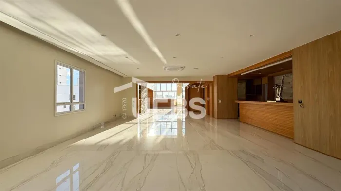 Cobertura Duplex à Venda no Park House Flamboyant | 558m² | 4 Suítes | Jardim Goiás | Goiâ
