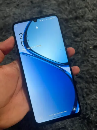 Vendo um celular Realme c51