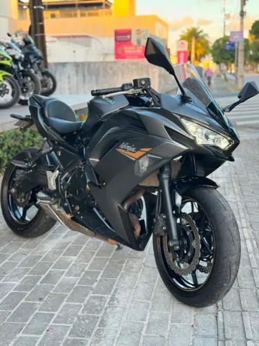 KAWASAKI NINJA 650 ABS 2024