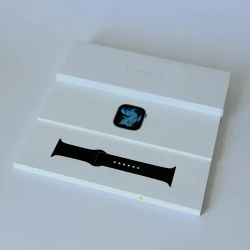 Apple Watch Series 11 GPS - Caixa cinza-espacial de alumínio - 42 mm