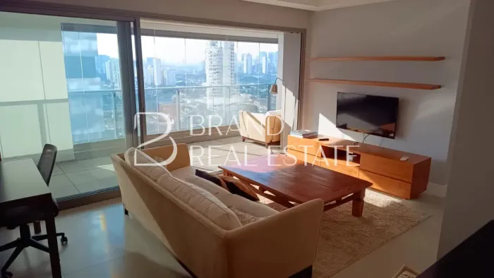 Apartamento semimobiliado á venda ou locação andar alto, 2 suítes, 2 vagas, Habitarte Verd