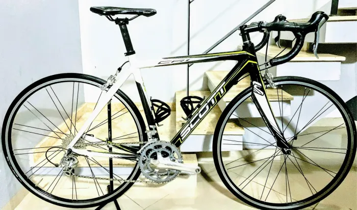 Speed(52) Scott CR1Carbon, Grupo Ultegra Completo10v . Trocas 9k