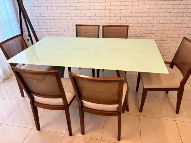 Jogo de Mesa de Jantar Com 6 Cadeiras e Tampo de Vidro (1,80x0,80)