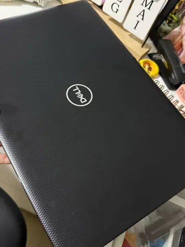 Notebook Dell Inspiron 15 i3 8ª Geração SSD 240GB Windows 11