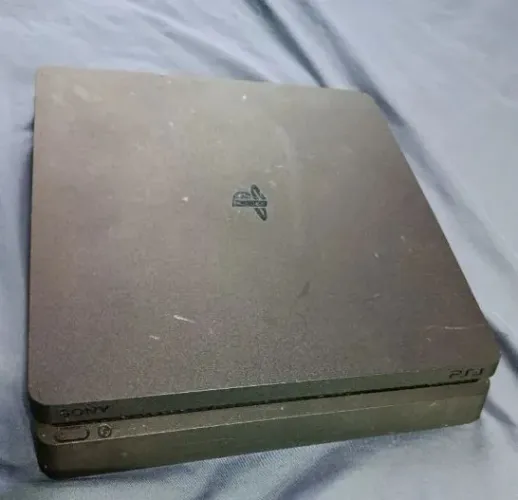 Playstation 4 slim com defeito 1tb faço envio<br>
