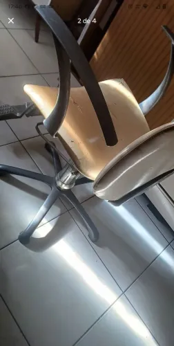 Cadeira de salão reclinável inox 350.00