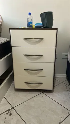 Mesa de cabeceira 