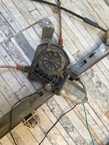 Máquina do Vidro Elétrico Peugeot 206/ 207 - 2 Portas LE