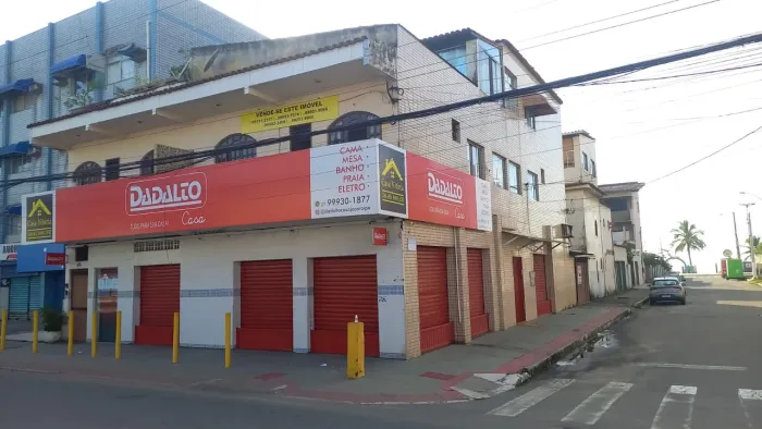IMÓVEL A VENDA NO CENTRO DE JACARAIPE, AV PRINCIPAL.