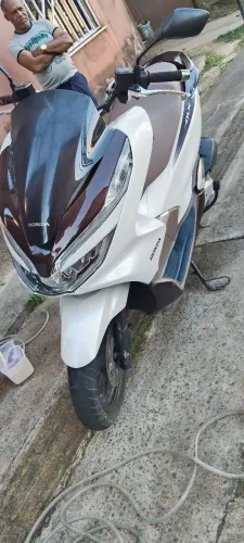 PCX DLX