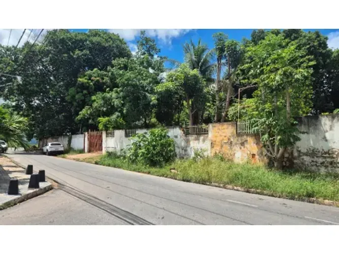 Edificações Res - Terreno c/ 2.541m² em Várzea Grande/MT