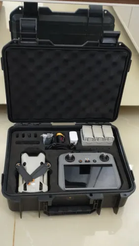 Drone DJI Mini 4 Pro Fly More Plus RC2 