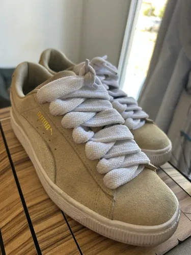Tênis Puma bege feminino 34