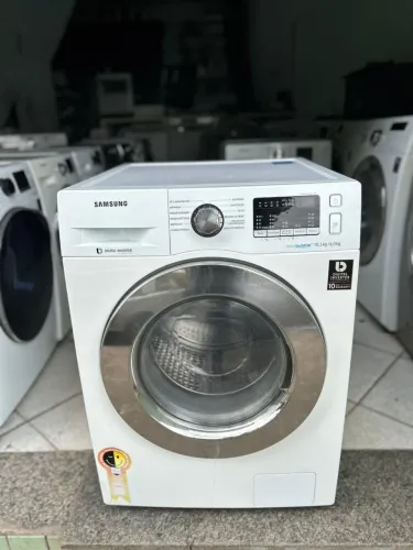 Lava e seca Samsung 11 KG WD11M 