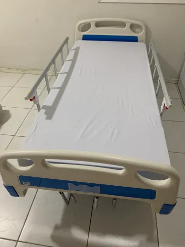 CAMA HOSPITALAR DX3 MANIVELA
