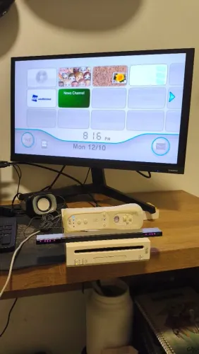 ? Nintendo Wii (Conforme as Fotos)
