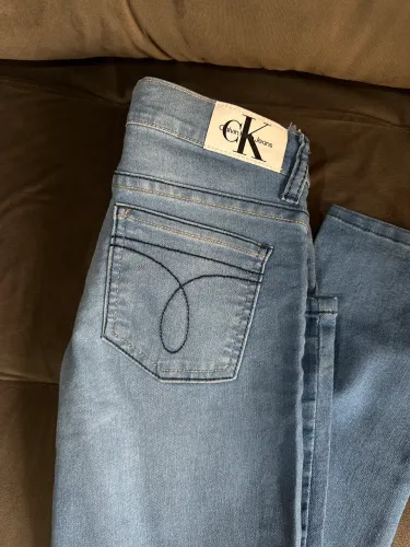 Calça Jeans Calvin Klein Juvenil Tam 12 - Modelo Skinny (Seminova)