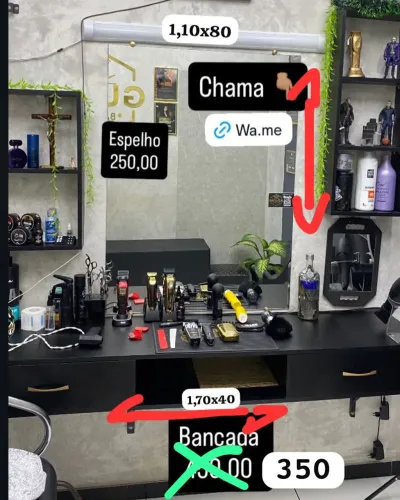 Vende-se bancada de barbearia com espelho no precinho.