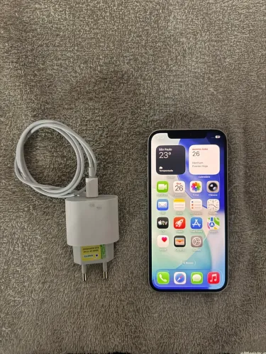 iPhone 12