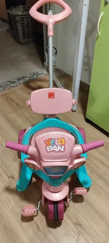 Triciclo Bandeirantes velobaby
