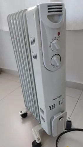 Aquecedor a Óleo Mimo Style AQ03 127V 1500W | Pouquíssimo usado