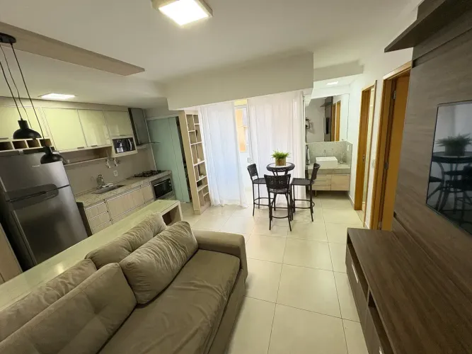 Alugo excelente apartamento no Lozandes