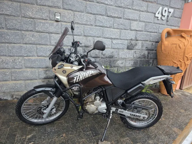 Tenere 250