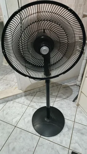 Ventilador Malory de coluna