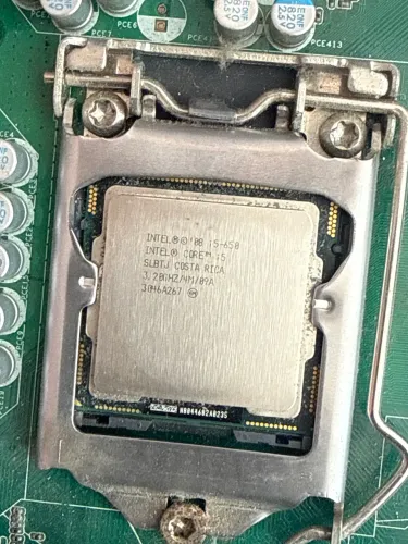 Intel i5-650