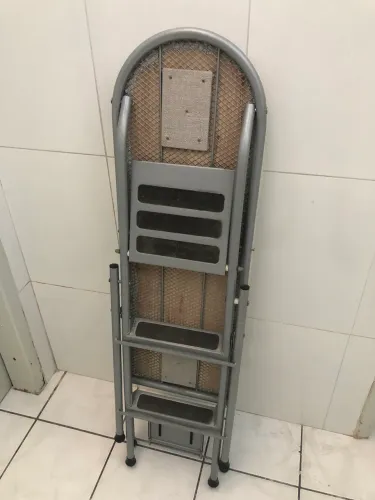 Tábua de Passar Roupas 2 em 1 - Vira Escada - Dobrável