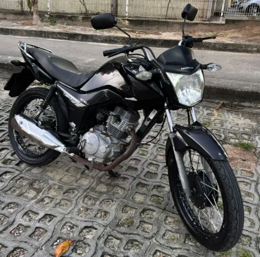 Vende-se: fan 125 ES 2014