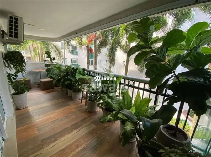 Apartamento garden à venda com 156m² e 3 quartos em Leblon, Rio de Janeiro - RJ