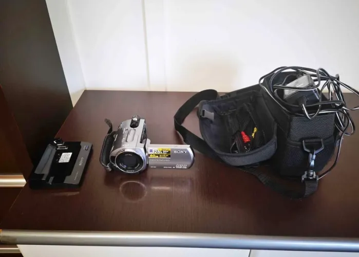 Filmadora Sony Handycam - Completa com Acessórios e Bolsa Original
