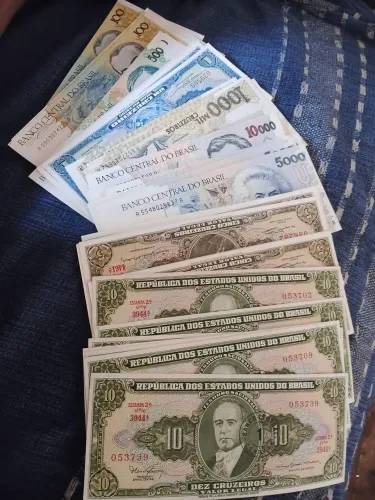 Dinheiro Antigo