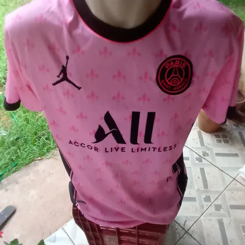 Camisa psg rosa Messi 