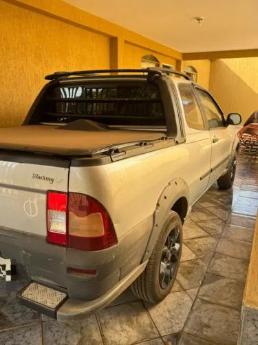 Fiat Strada Working 1.4 MPI Fire Flex 8V CD 2012