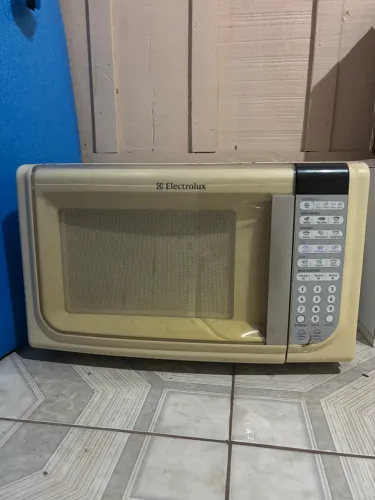 Microondas Electrolux 31 litros
