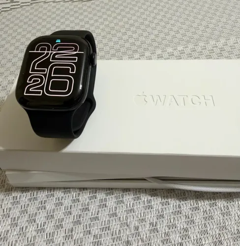 Apple Watch Series 12 42mm Preto (GPS) - Apenas 1 Dia de Uso (Garantia Apple)