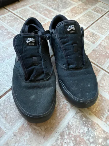 Tênis Nike Sb chron