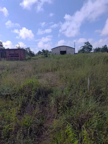 VENDO UM TERRENO NO BAIRRO DO AMAZONAS