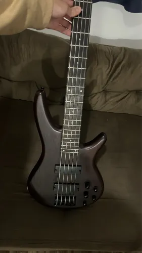 Baixo Ibanez Soundgear