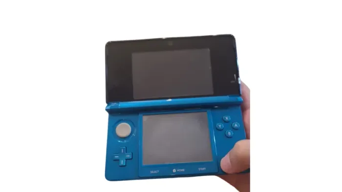 Console Portátil Nintendo 3DS Aqua Blue C/ 2GB e Stylus (Reservado)