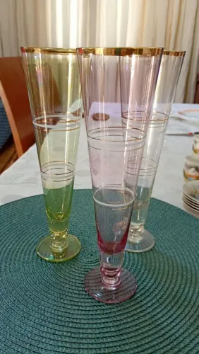 Trio de taças para chopp, champagne em cristal.